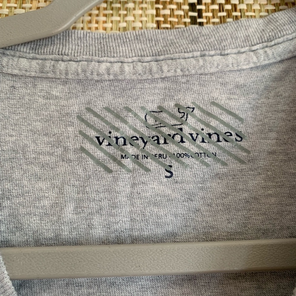 Vineyard Vines Shirt Top Size Small Whale St Louis Cotton Gray Long Sleeve Shirt - Picture 3 of 4